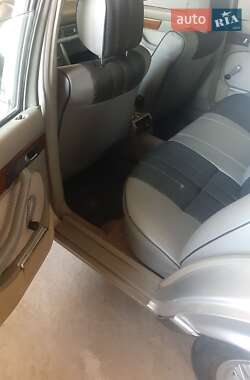 Седан Mercedes-Benz S-Class 1984 в 