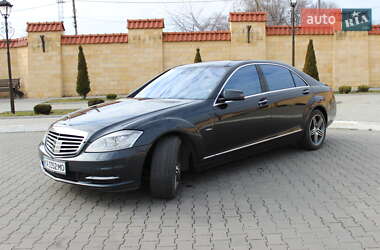 Седан Mercedes-Benz S-Class 2011 в Ізмаїлі