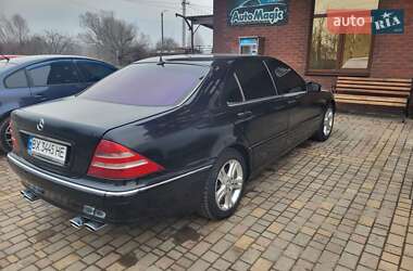 Седан Mercedes-Benz S-Class 2001 в Деражне