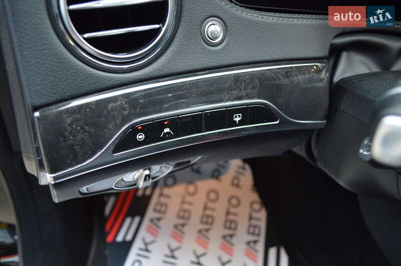 Седан Mercedes-Benz S-Class 2019 в Львові