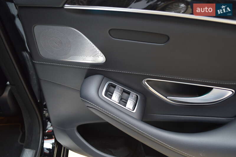 Седан Mercedes-Benz S-Class 2019 в Львові