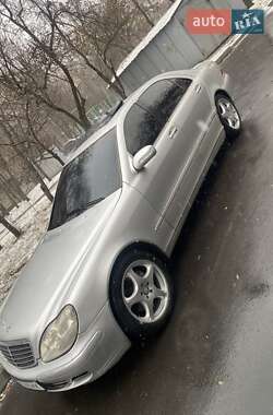 Седан Mercedes-Benz S-Class 2004 в Харькове