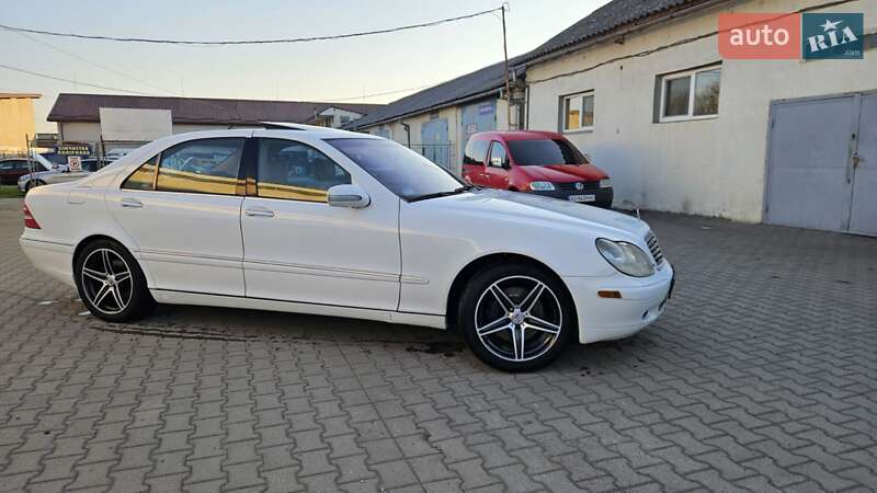 Седан Mercedes-Benz S-Class 2000 в Ужгороді