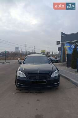 Седан Mercedes-Benz S-Class 2007 в Дніпрі