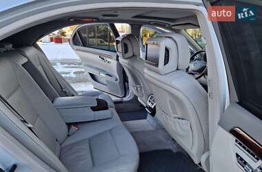 Седан Mercedes-Benz S-Class 2009 в 