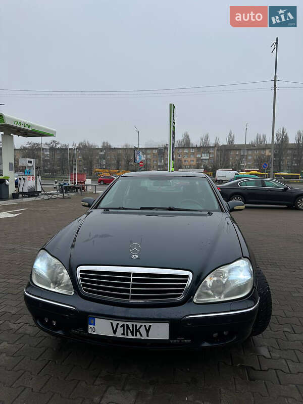 Седан Mercedes-Benz S-Class 2000 в Києві