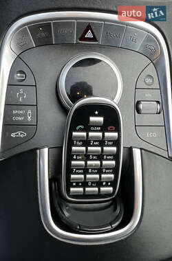 Седан Mercedes-Benz S-Class 2013 в 