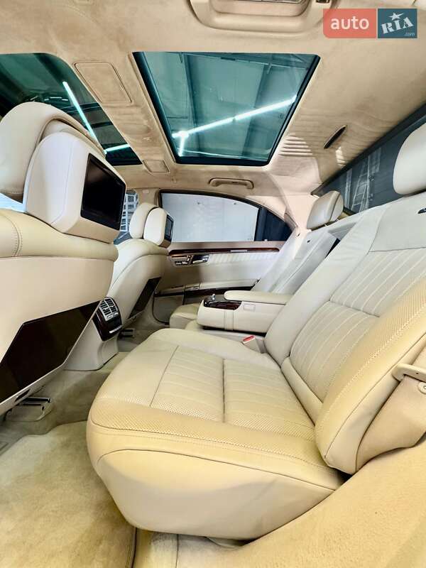 Седан Mercedes-Benz S-Class 2009 в Львове