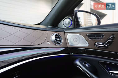 Седан Mercedes-Benz S-Class 2014 в 