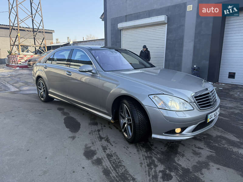 Седан Mercedes-Benz S-Class 2009 в Києві