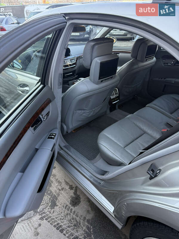 Седан Mercedes-Benz S-Class 2009 в Києві