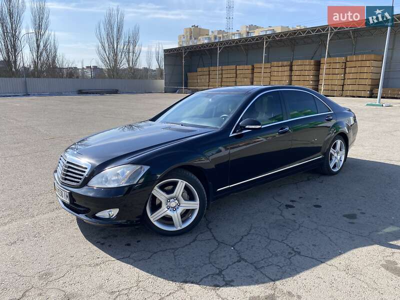 Седан Mercedes-Benz S-Class 2006 в Миколаєві