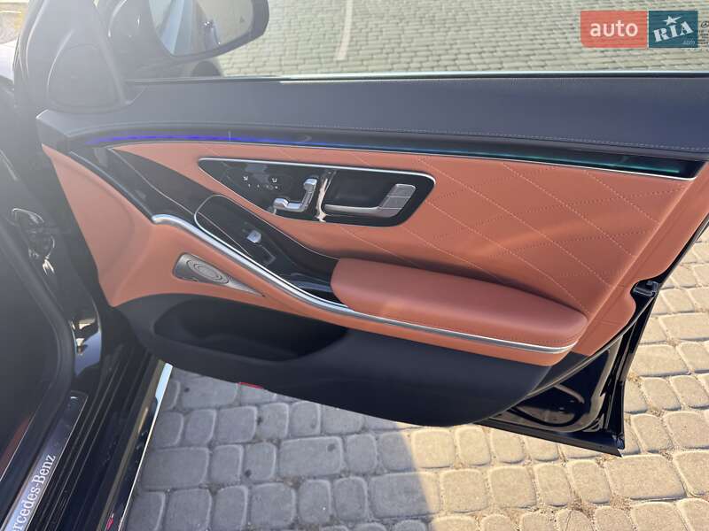 Седан Mercedes-Benz S-Class 2021 в Львове