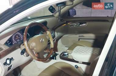 Седан Mercedes-Benz S-Class 2006 в 