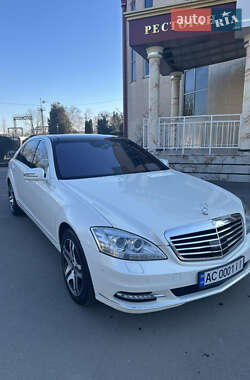 Седан Mercedes-Benz S-Class 2011 в Тернополі