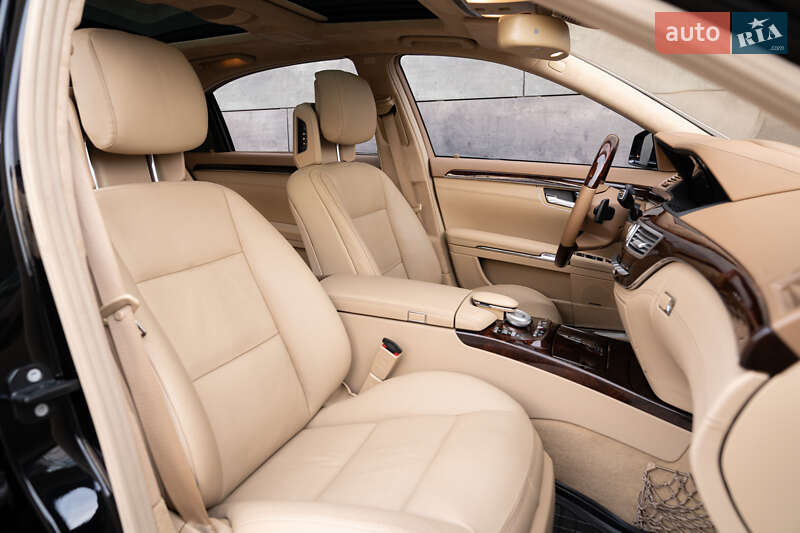 Седан Mercedes-Benz S-Class 2012 в Киеве
