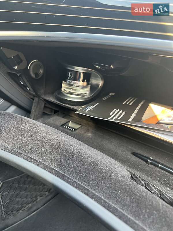 Седан Mercedes-Benz S-Class 2015 в Киеве