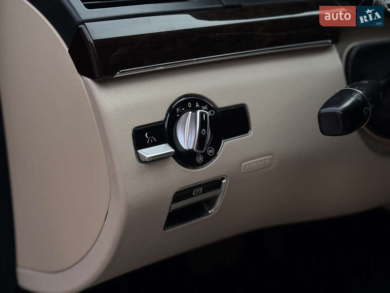 Седан Mercedes-Benz S-Class 2011 в Мукачево