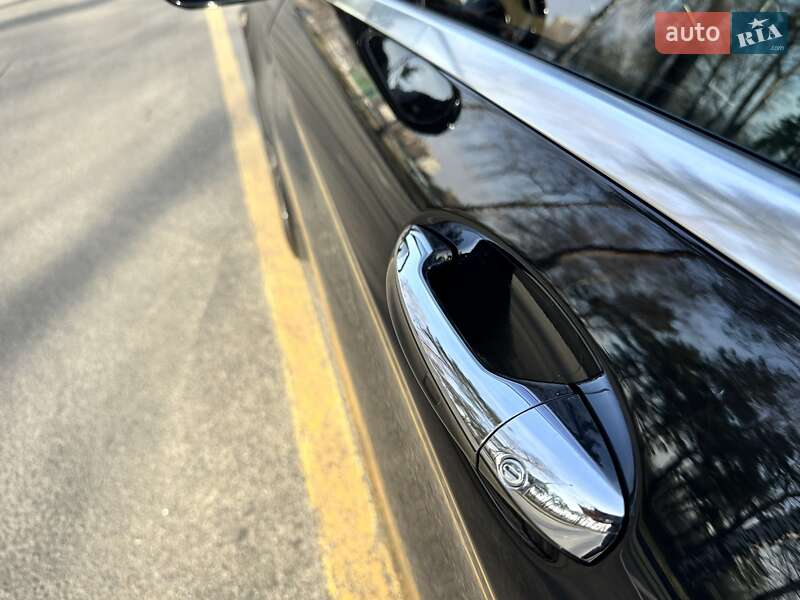 Седан Mercedes-Benz S-Class 2013 в Киеве