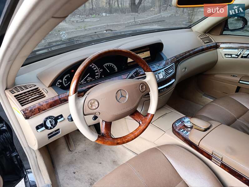 Седан Mercedes-Benz S-Class 2007 в Запорожье