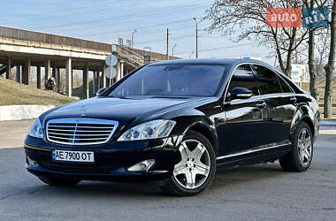 Седан Mercedes-Benz S-Class 2007 в 