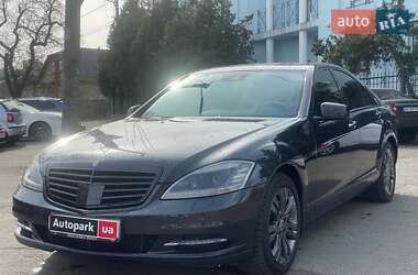 Седан Mercedes-Benz S-Class 2012 в Киеве