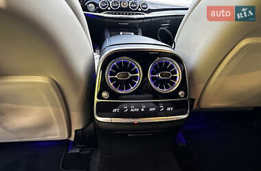 Седан Mercedes-Benz S-Class 2014 в 