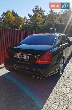 Седан Mercedes-Benz S-Class 2012 в 