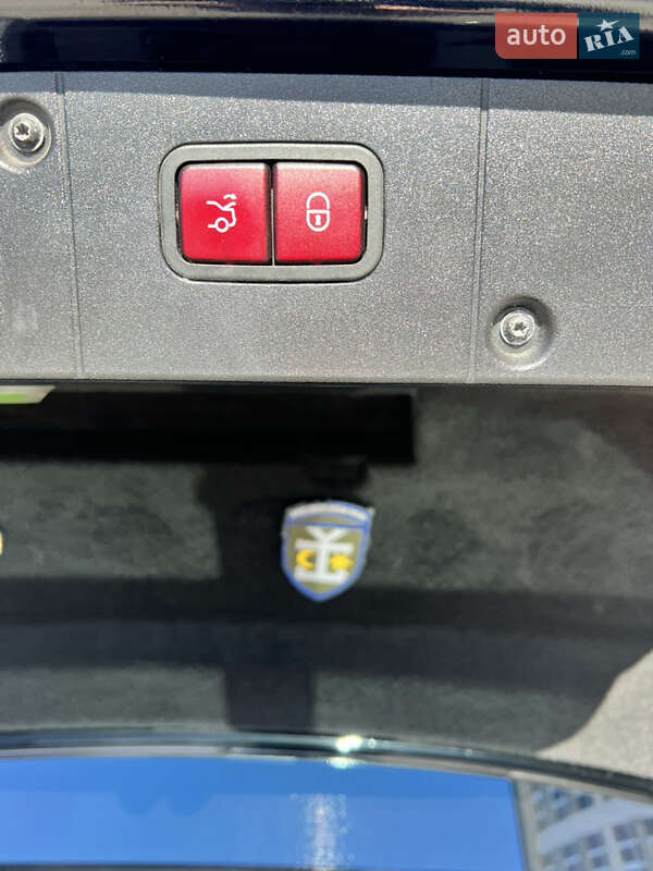 Седан Mercedes-Benz S-Class 2008 в Ивано-Франковске