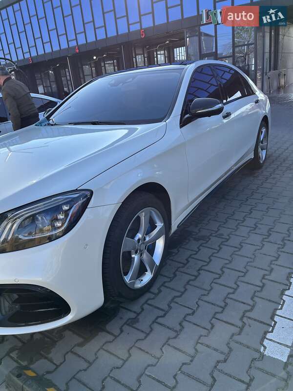 Седан Mercedes-Benz S-Class 2016 в Ровно
