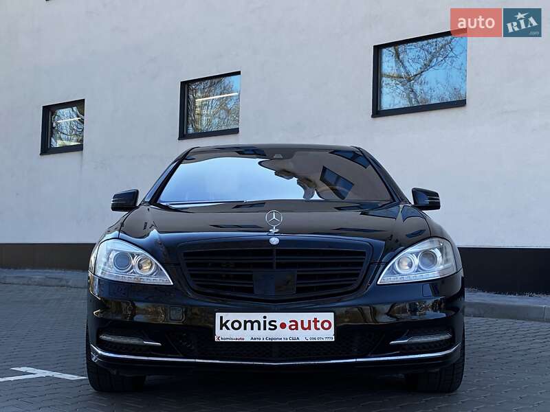 Седан Mercedes-Benz S-Class 2013 в Хмельницькому
