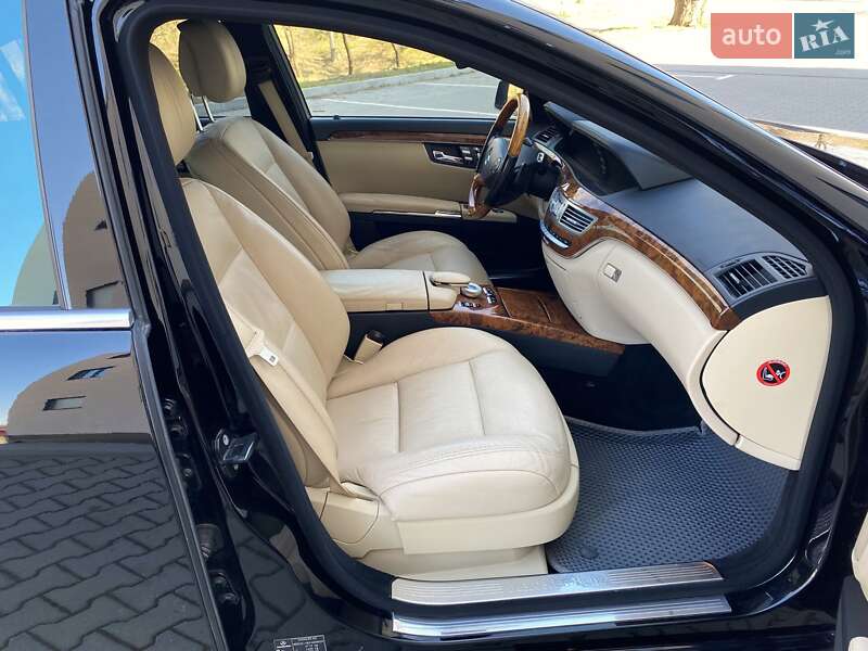 Седан Mercedes-Benz S-Class 2013 в Хмельницькому