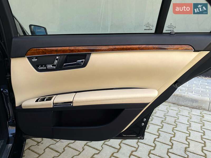 Седан Mercedes-Benz S-Class 2013 в Хмельницькому