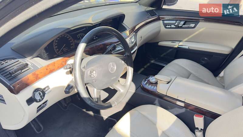 Седан Mercedes-Benz S-Class 2006 в Одессе