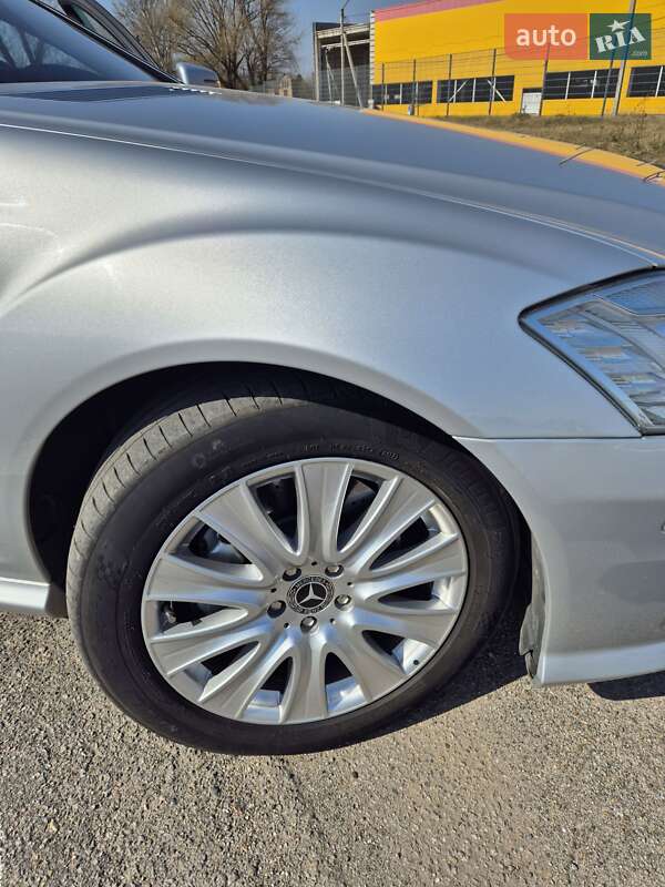 Седан Mercedes-Benz S-Class 2011 в Черновцах