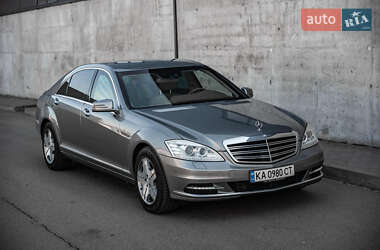 Седан Mercedes-Benz S-Class 2010 в Києві