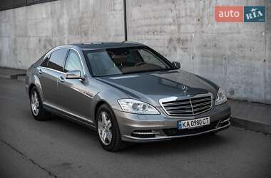 Седан Mercedes-Benz S-Class 2010 в 