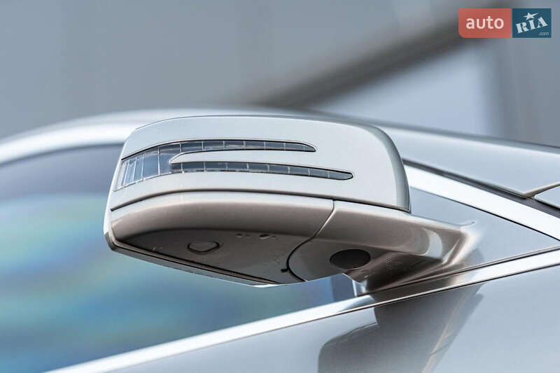 Седан Mercedes-Benz S-Class 2010 в Киеве