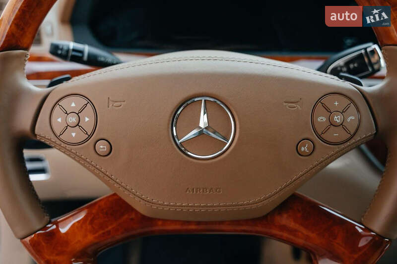 Седан Mercedes-Benz S-Class 2010 в Киеве