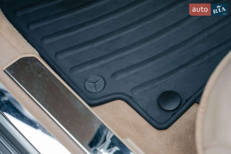 Седан Mercedes-Benz S-Class 2010 в Киеве