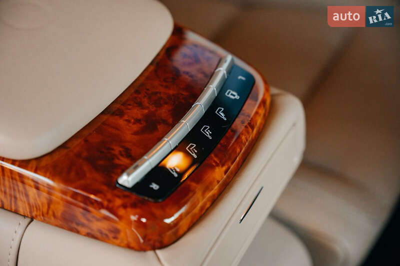 Седан Mercedes-Benz S-Class 2010 в Киеве