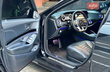 Седан Mercedes-Benz S-Class 2013 в 