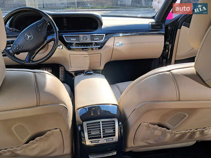 Седан Mercedes-Benz S-Class 2010 в Ивано-Франковске