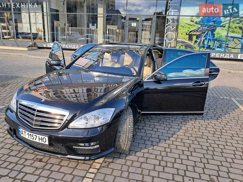 Седан Mercedes-Benz S-Class 2010 в Ивано-Франковске