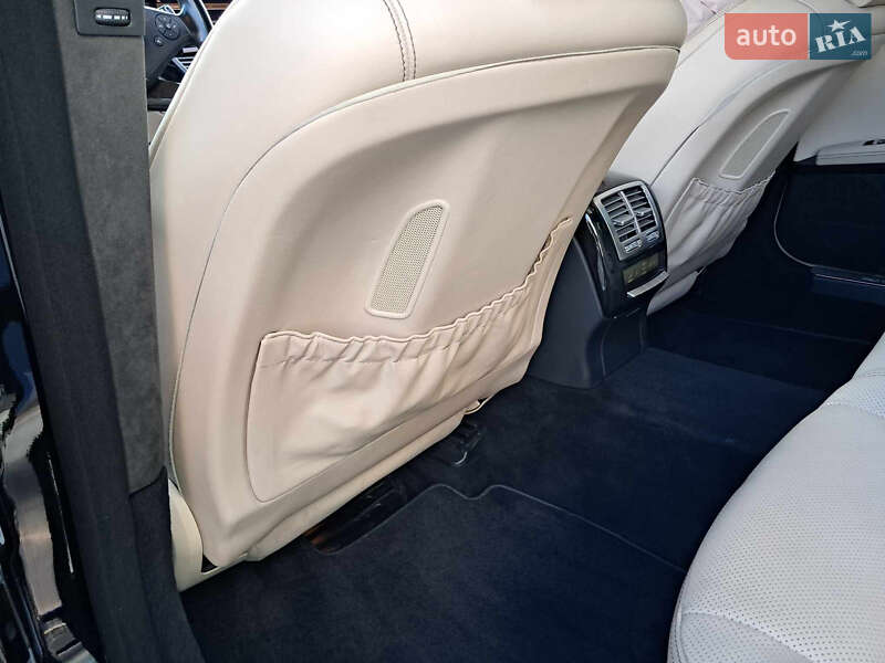 Седан Mercedes-Benz S-Class 2010 в Ивано-Франковске