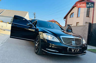 Седан Mercedes-Benz S-Class 2011 в 