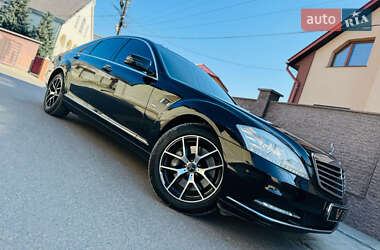 Седан Mercedes-Benz S-Class 2011 в 