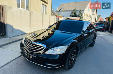Седан Mercedes-Benz S-Class 2011 в 