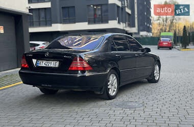 Седан Mercedes-Benz S-Class 2005 в 