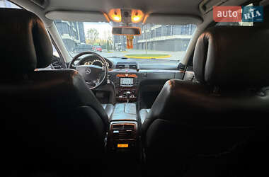 Седан Mercedes-Benz S-Class 2005 в 